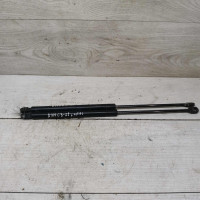 Амортизатор капота упор Audi 100 C3 Амортизатор капота упор Audi 100 C3