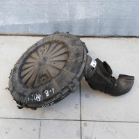 Корпус воздушного фильтра Audi 80 B3 Корпус воздушного фильтра Audi 80 B3