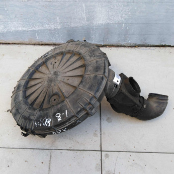 Корпус воздушного фильтра Audi 80 B3