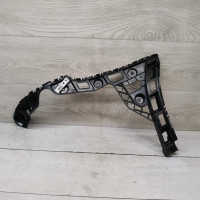 Кронштейн правый крепления заднего бампера Volkswagen Polo 5 Кронштейн правый крепления заднего бампера Volkswagen Polo 5