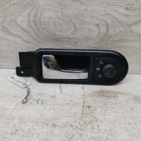 Ручка двери внутренняя передняя левая Volkswagen Passat B5