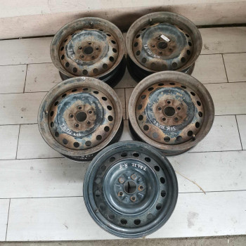 Диск штампованный r15 Toyota Avensis t220