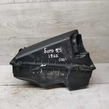 Корпус воздушного фильтра 1.9 TDI Volkswagen Golf 4, Volkswagen Bora