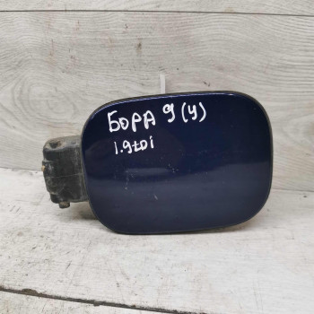 Лючок бензобака Volkswagen Golf 4, Volkswagen Bora универсал
