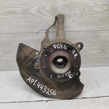 Кулак передний поворотный правый Volkswagen Passat B3, Volkswagen Passat B4