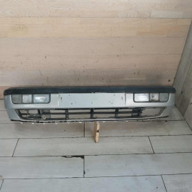 Бампер передний Volkswagen Passat B4