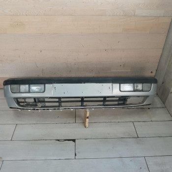 Бампер передний Volkswagen Passat B4