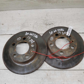 Диск тормозной задний Volkswagen Golf 4, Skoda Octavia I (A4), Volkswagen Bora, Audi A3 8L