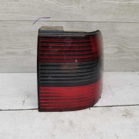 Фонарь задний правый Volkswagen Passat B4 универсал