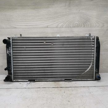 Радиатор основной Audi 80 B4, Audi 80 b3 Радиатор основной Audi 80 B4, Audi 80 b3