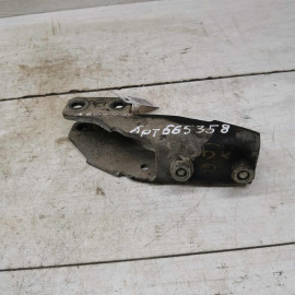 Кронштейны Audi 80 B4, Audi 80 b3 Кронштейны Audi 80 B4, Audi 80 b3