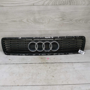 Решётка радиатора Audi 80 B4