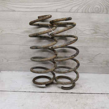 Пружина передняя Audi 80 B4 Пружина передняя Audi 80 B4