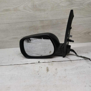 Зеркало наружное левое Toyota Avensis Verso I дорестайлинг