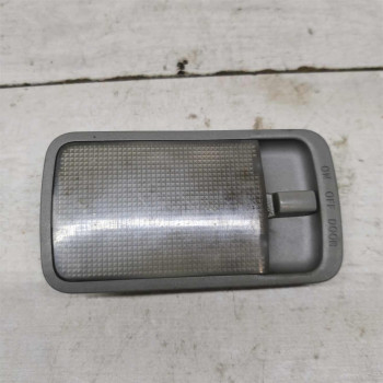 Плафон салона Toyota Avensis Verso I дорестайлинг Плафон салона Toyota Avensis Verso I дорестайлинг