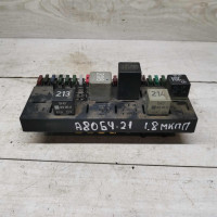 Блок предохранителей Audi 80 B4Audi 80 B4 2.0 МКПП б/у 