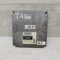 Блок управления двигателем Toyota Avensis Verso I