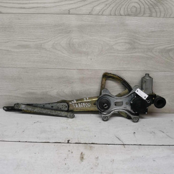 Стеклоподъёмник электрический передний левый Toyota Avensis Verso I дорестайлинг Стеклоподъёмник электрический передний левый Toyota Avensis Verso I дорестайлинг