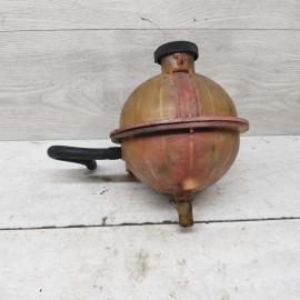 Бачок расширительный Toyota Avensis Verso I дорестайлинг