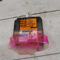 Блок управления Airbag Toyota Avensis Verso I дорестайлинг