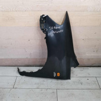 Крыло переднее левое Toyota Avensis Verso I дорестайлинг