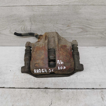 Суппорт передний левый Audi 80 B4