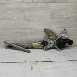 Стеклоподъёмник электрический задний левый Toyota Avensis Verso I