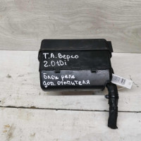 Блок реле дополнительного отопителя салон Toyota Avensis Verso I