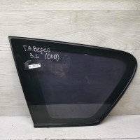 Стекло глухое заднее левое Toyota Avensis Verso I