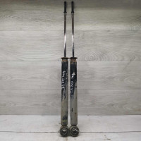 Амортизатор задний Toyota Avensis Verso I