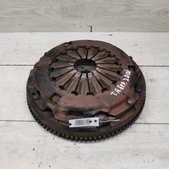 Маховик Toyota Avensis Verso I