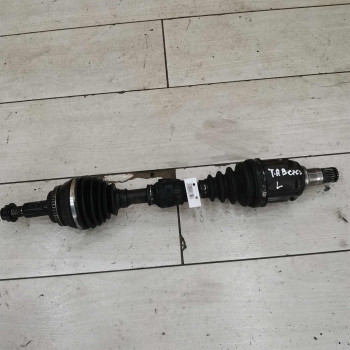 Полуось левая привод вал шрус Toyota Avensis Verso I Полуось левая привод вал шрус Toyota Avensis Verso I