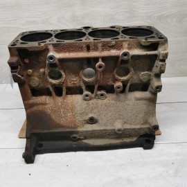 Блок двигателя Audi 80 B4 2.0 ABT
