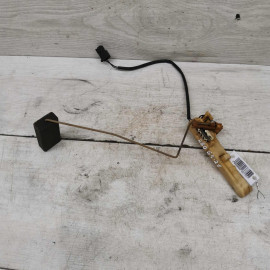 Датчик уровня топлива Audi 80 B4