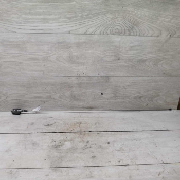 Антенна Toyota Avensis Verso I