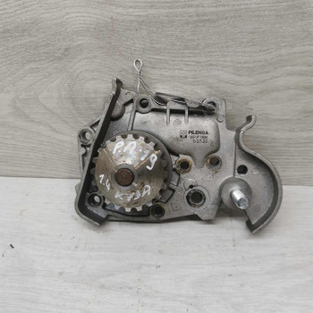 Насос водяной помпа Renault logan I