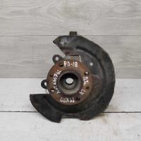 Кулак поворотный передний левый Renault logan I