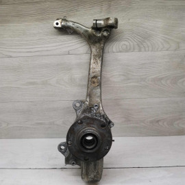 Кулак поворотный передний правый Audi A4 b6, Audi A4 b7, Audi A6 C5 рестайлинг Кулак поворотный передний правый Audi A4 b6, Audi A4 b7, Audi A6 C5 рестайлинг