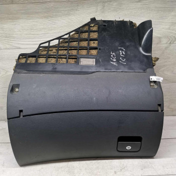 Бардачок Audi A6 C5