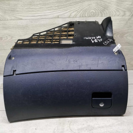 Бардачок Audi A6 C5