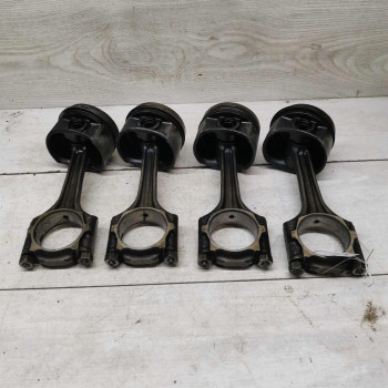 Поршни, шатуны Volkswagen Passat B5, Audi A4 B5 1.6i AHL Поршни, шатуны Volkswagen Passat B5, Audi A4 B5 1.6i AHL