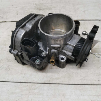 Дроссельная заслонка Volkswagen Passat B5, Audi A4 B5 1.6i AHL Дроссельная заслонка Volkswagen Passat B5, Audi A4 B5 1.6i AHL