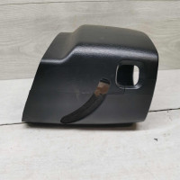 Кожух рулевой колонки Toyota Avensis Verso I