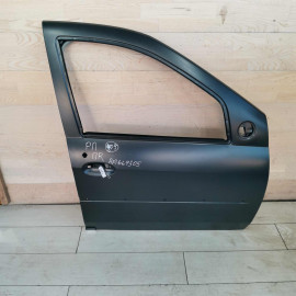 Дверь передняя правая Renault logan I, lada largus, Renault dacia