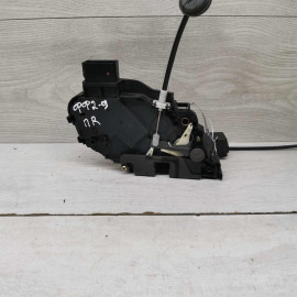 Замок двери передний правый Ford Focus II Замок двери передний правый Ford Focus II