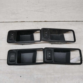 Кнопка стеклоподъёмника Ford Focus II 