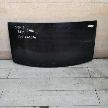 Стекло заднее Renault logan I