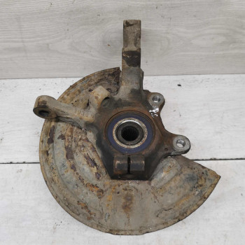 Кулак поворотный передний левый Renault Symbol I