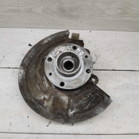 Кулак поворотный передний правый Renault Symbol I