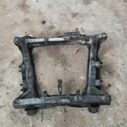 Балка передняя подрамник Renault Symbol I